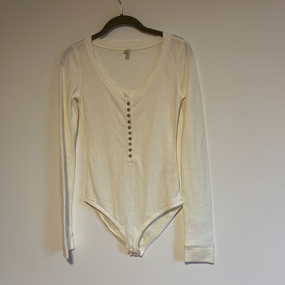 Intimately Free People Henley Bodysuit XS Cream Waffle Thermal Knit Softgirl - Picture 2 of 14